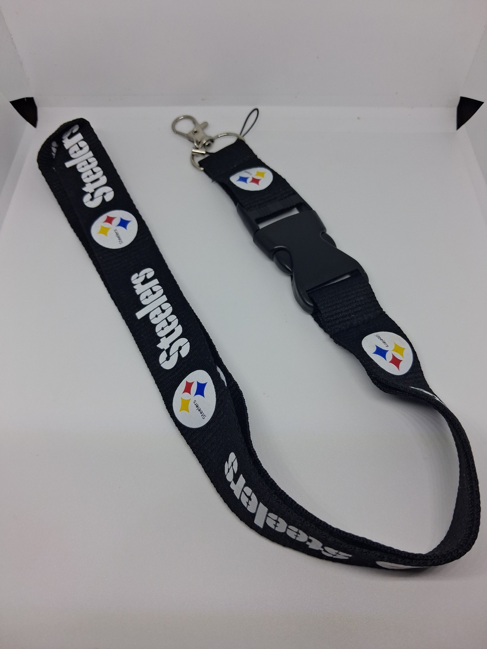 Pittsburgh Steelers Black Lanyard with Metal Clip